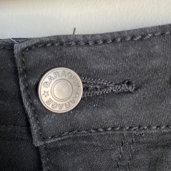 Garage Clothing Women's Black Stretchy Denim Mini Skirt Size Small - Picture 3 of 13